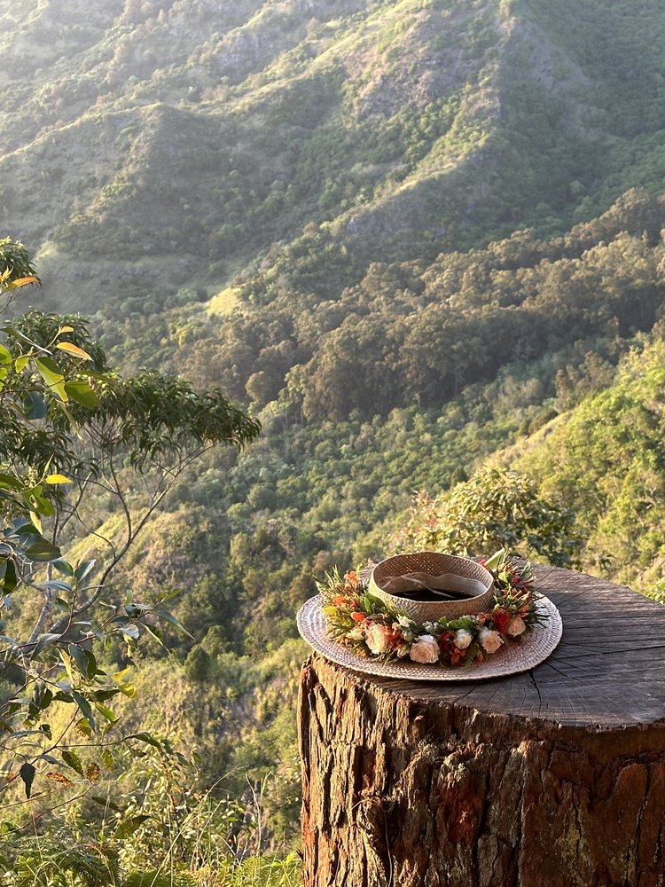 Make Lei Poʻo at the Ossipoff Cabin